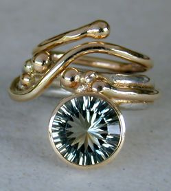 Lilian Busch: Ring, silver, 9ct & amethyst