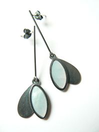 Mother-of-Pearl Double Leaf Earrings