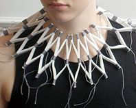 Necklace : Japanese handmade paper, thread.