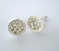 Round net cufflinks