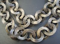 Folded and forged link necklace