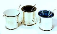 Condiment set in silver