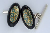 Cufflinks