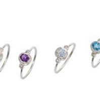 Oval flower set rings